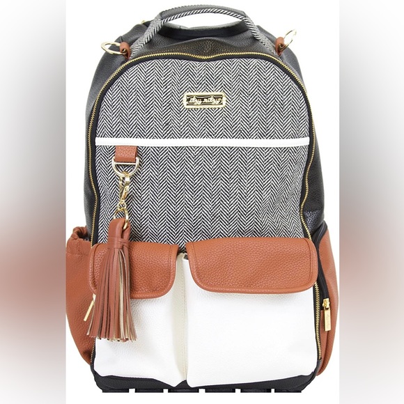Itzy Ritzy Diaper Backpack - Coffee & Cream - Picture 9 of 14